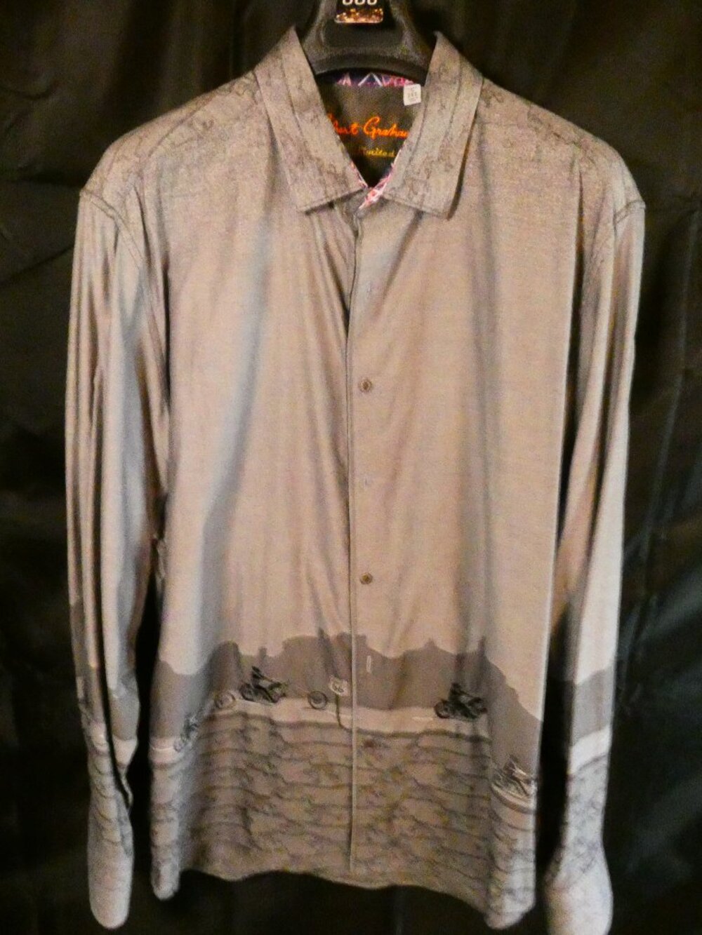 Robert Graham Limited Edition (ADD pic of back)